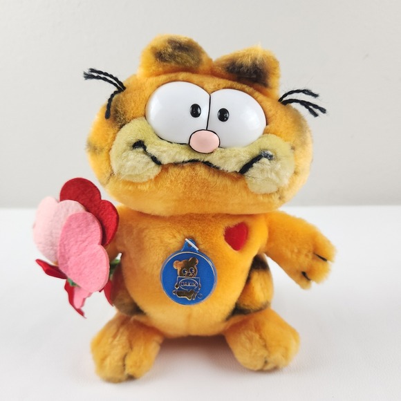 Dakin Other - Vintage 1981 Dakin Garfield Plush Valentine Heart Bouquet Anniversary
